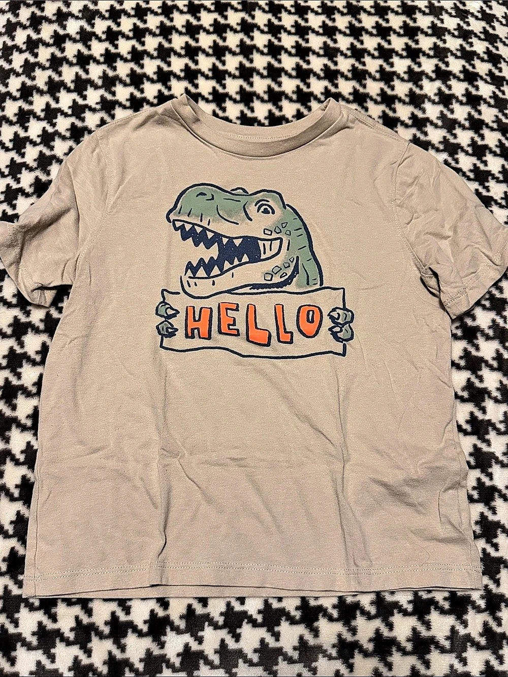 365 KIDS Boys Graphic T-Shirt Size 8